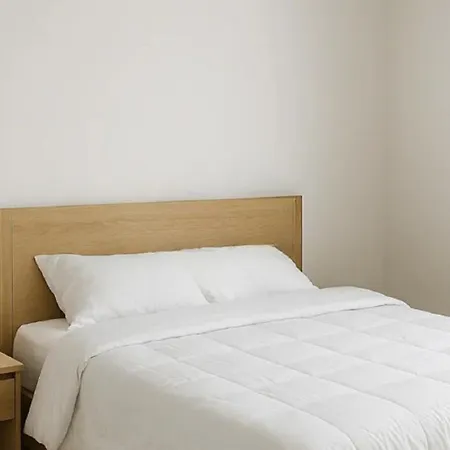 Sunny Beachside Apartament