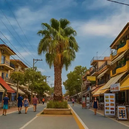 Sunny Beachside Appartamento