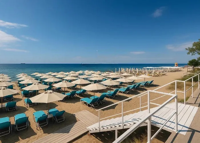 Sunny Beachside Apartament *